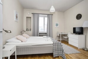 Iron/ironing board, free cribs/infant beds, free WiFi, bed sheets - Kotimaailma Helsinki Pengerkatu 29 (Helsinki)