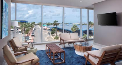 Hyatt Place Aruba Airport