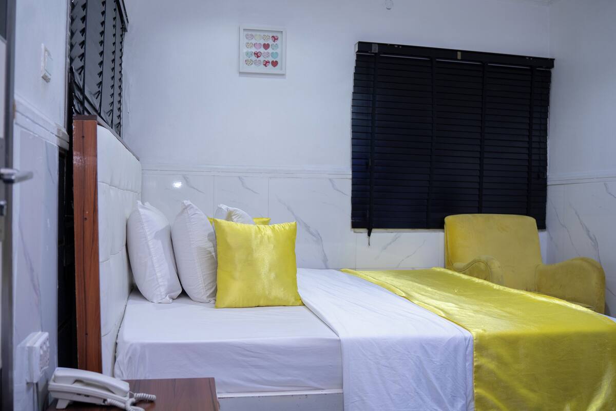1 chambre, Wi-Fi gratuit, draps fournis