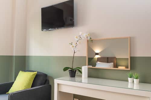 Comfort Double or Twin Room, City View | Premium bedding, in-room safe, desk, laptop workspace