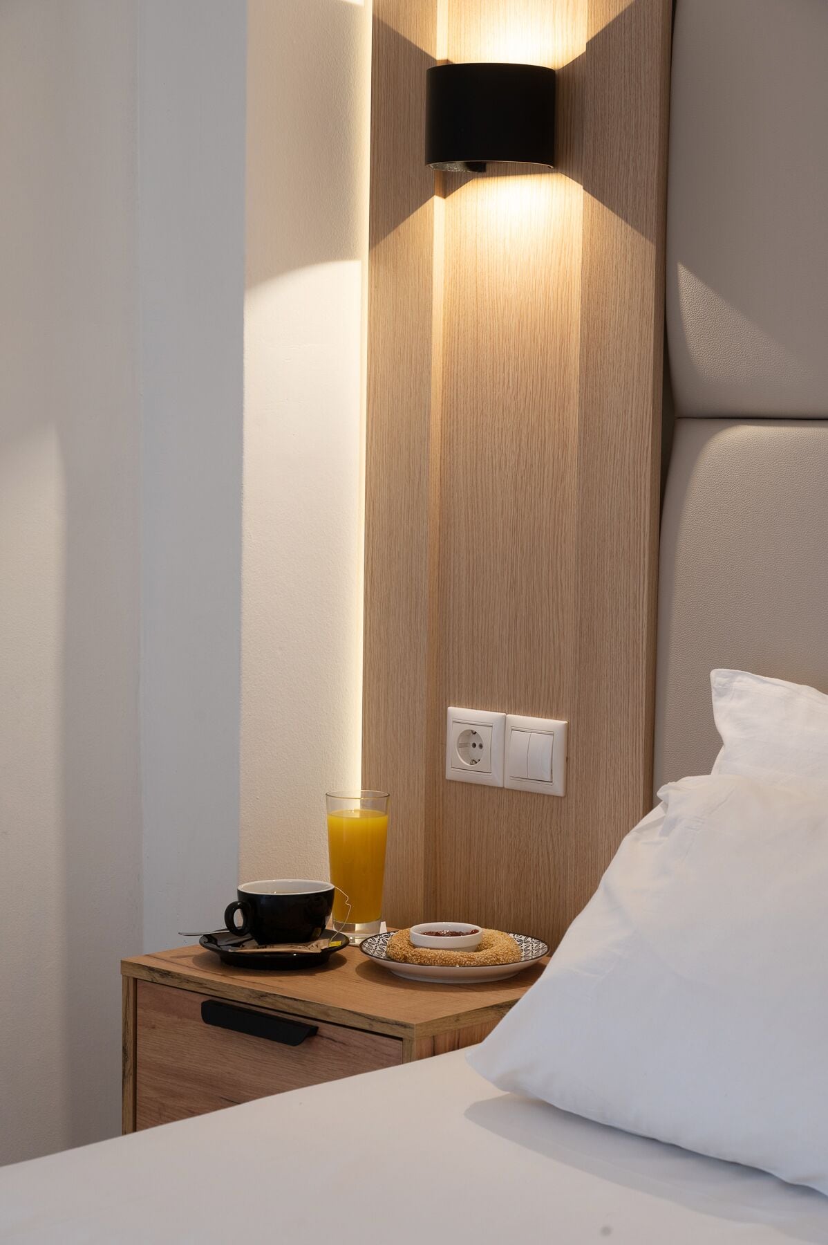 comfort double room, city view | premium bedding, in-room safe, desk, laptop workspace