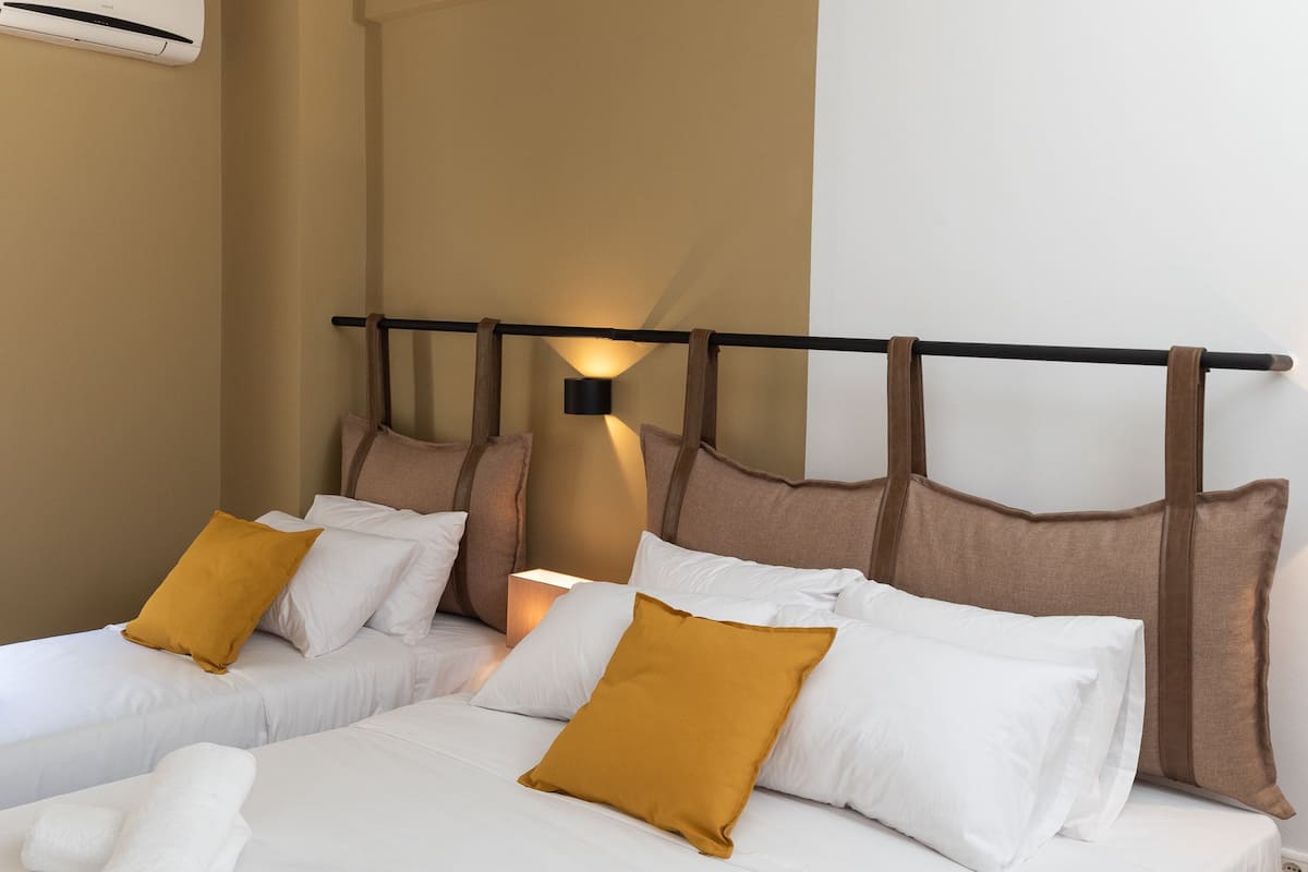 Comfort Triple Room, City View | 1 bedroom, premium bedding, in-room safe, desk