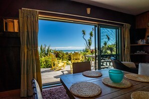 Dining - Two bedroom cottage with sea views, Punakaiki (Punakaiki)