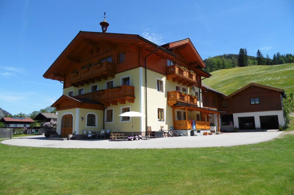 Farm holidays including Schladming-Dachsteincard Alpenrose