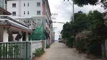 Mặt tiền nơi lưu trú