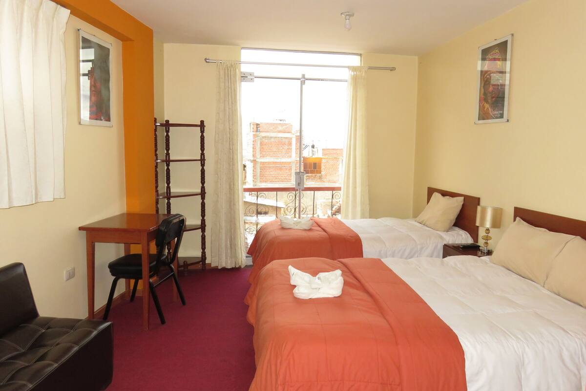 Deluxe Twin Room