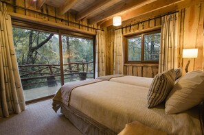 Appartement (8 People) | Coffres-forts dans les chambres, rideaux occultants