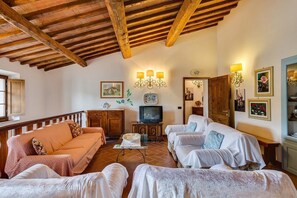 TV - Relais Antico Borgo San Lorenzo (Poggibonsi)