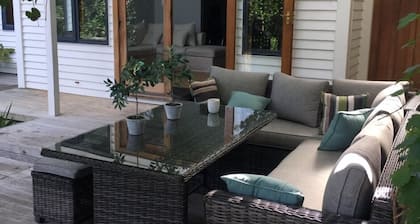 Character Villa in the heart of Blenheim