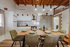 Dining - Villa Sea Edge - Three Bedroom Villa with Sea View (Orebic)