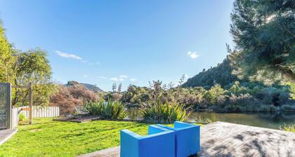 Kingfisher - Kuratau Holiday Home
