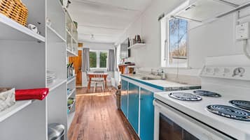 Fridge, microwave, oven, toaster