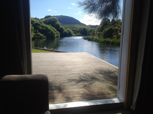 Kingfisher - Kuratau Holiday Home