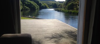 Kingfisher - Kuratau Holiday Home