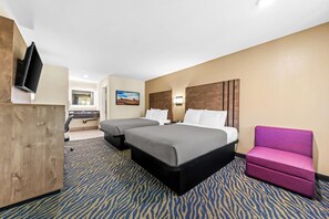 Standard Room, 2 Queen Beds, Non Smoking | Premium bedding, desk, laptop workspace, soundproofing - Quality Inn & Suites Victorville – Hesperia (Hesperia)