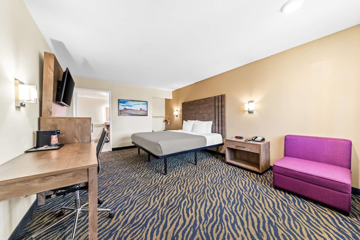 Room, 1 King Bed, Accessible, Non Smoking