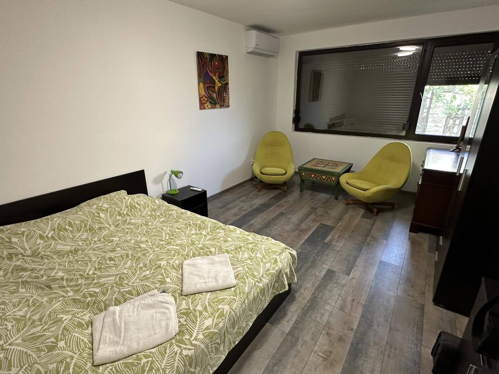 6 間睡房、房內夾萬、熨斗/熨衫板、Wi-Fi