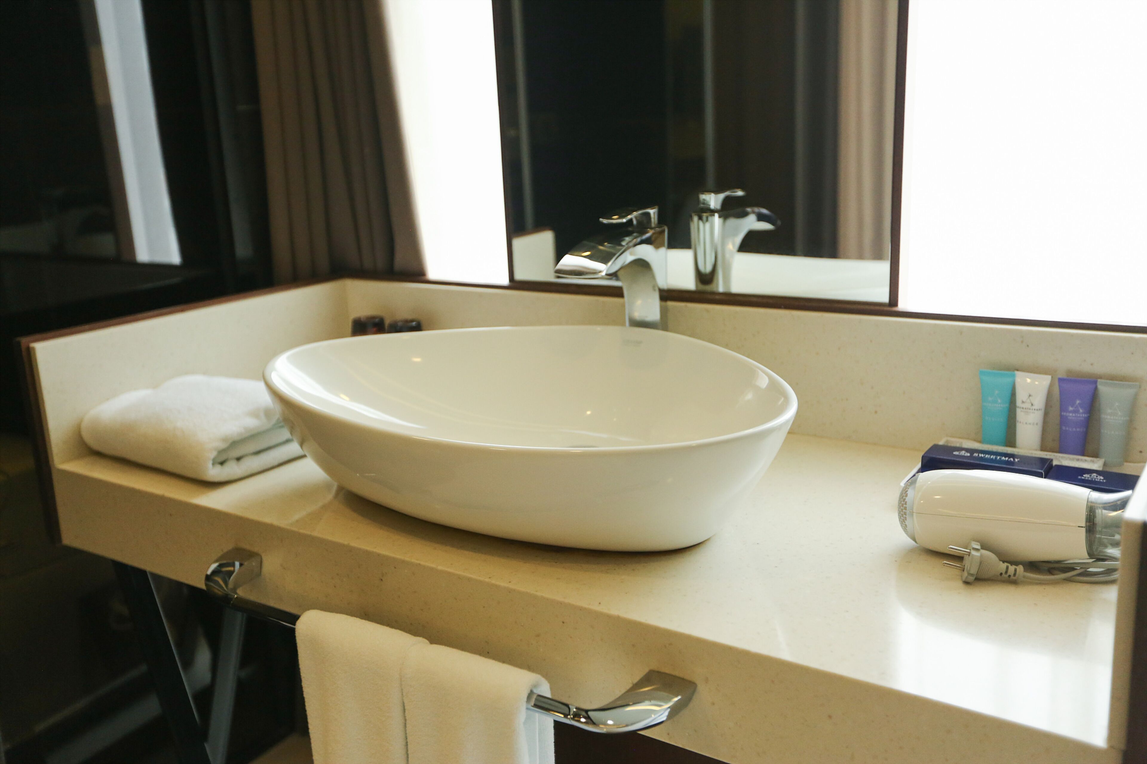 free toiletries, hair dryer, slippers, bidet