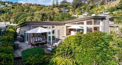 ONETANGI SEAVIEWS | Be My Guest