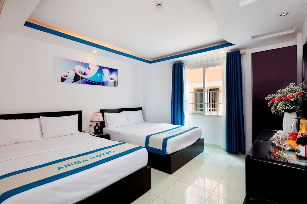 Chambre Deluxe avec lits jumeaux, vue sur la ville | Vue sur la ville