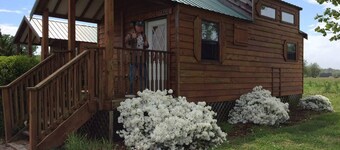 "Gull Cottage" Charming Tiny House on Chesapeake Bay-Boat Launch/Slip included