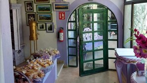 Reception - Hotel Vida en Rosas (Ezequiel Montes)