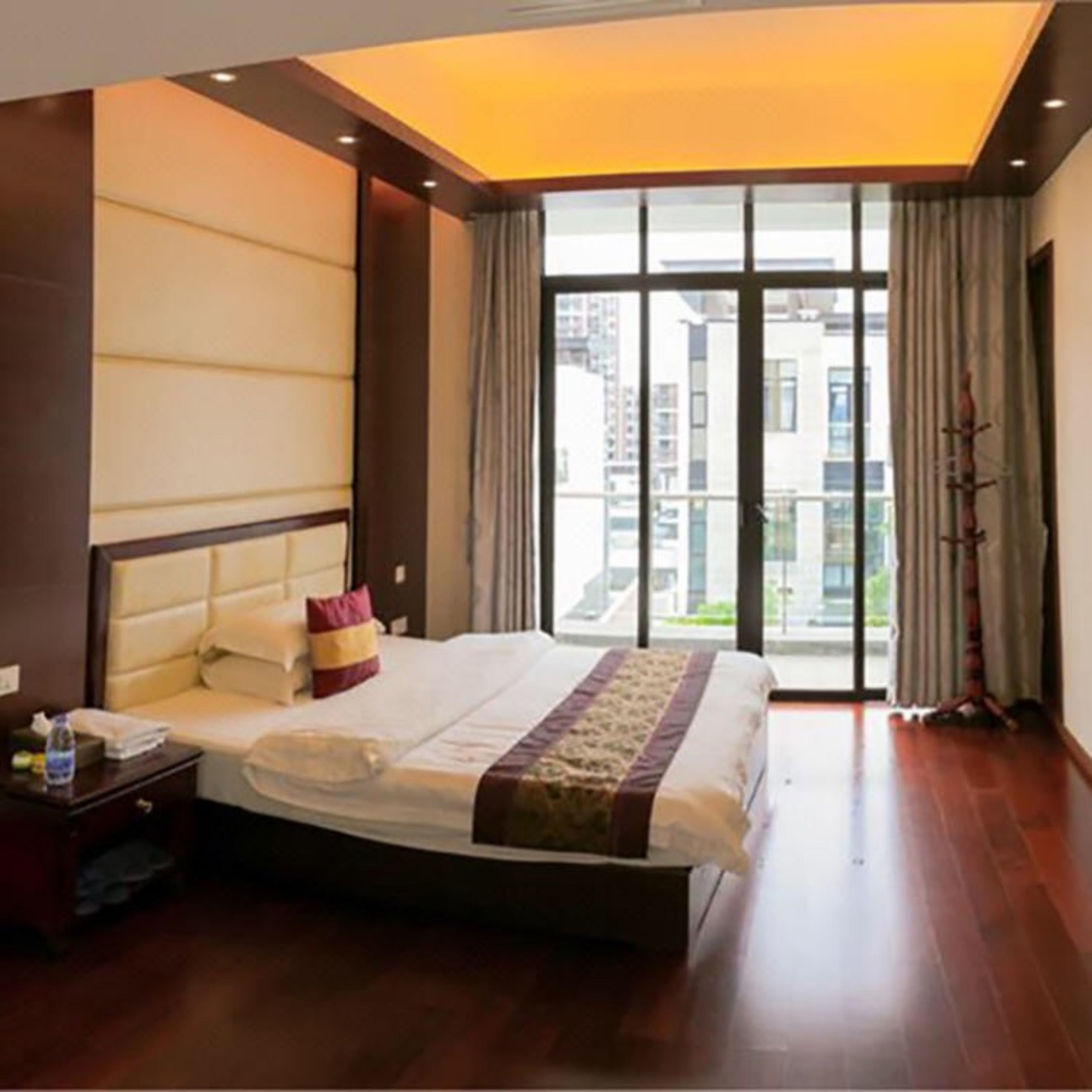 Premier Villa, 12 Bedrooms | Desk, blackout curtains, free WiFi