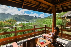 Bungalow, vista a la bahía | Vista desde la habitación