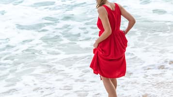 Private beach, sun loungers, beach umbrellas, beach towels