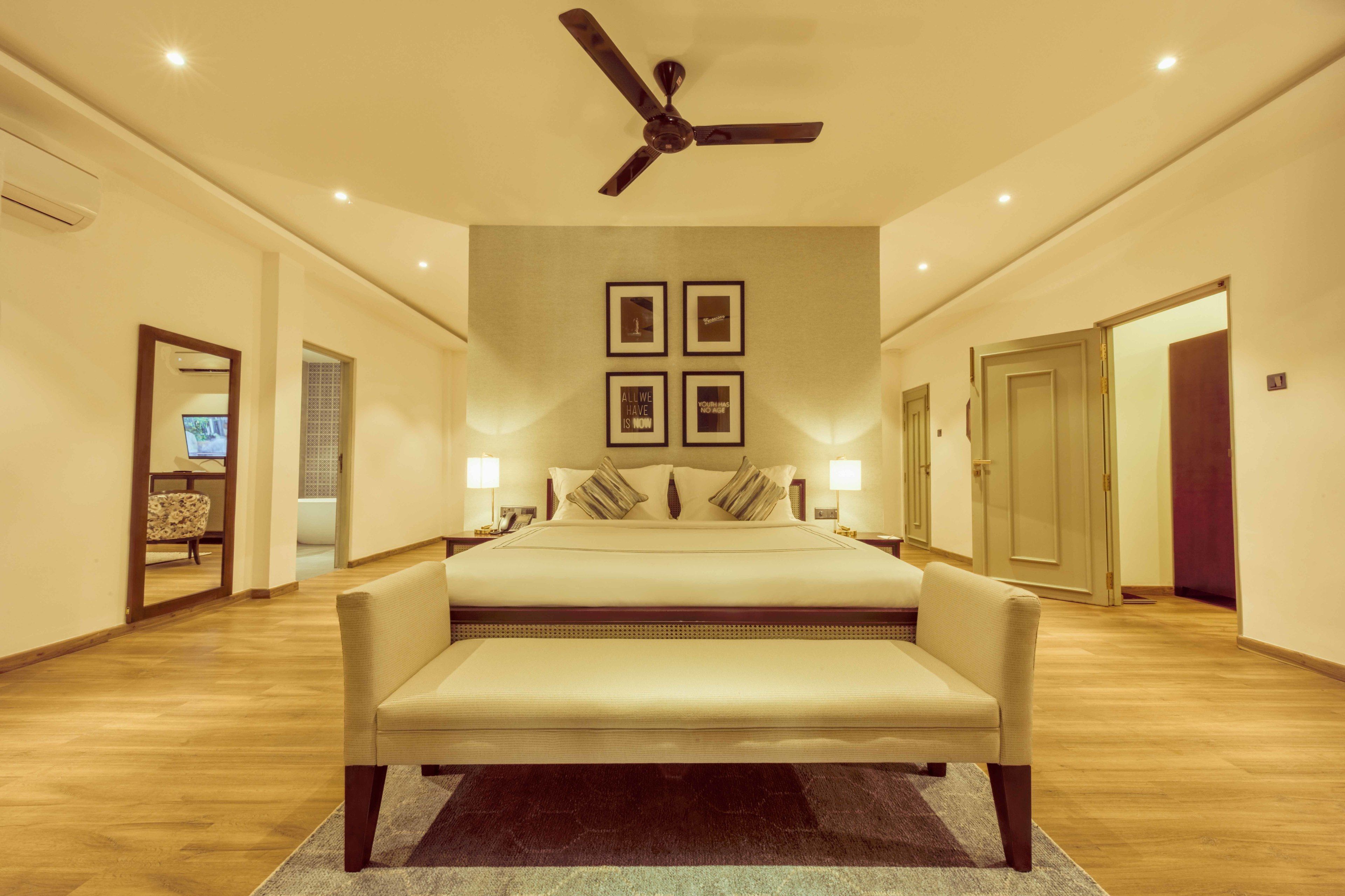 Egyptian cotton sheets, premium bedding, minibar, in-room safe