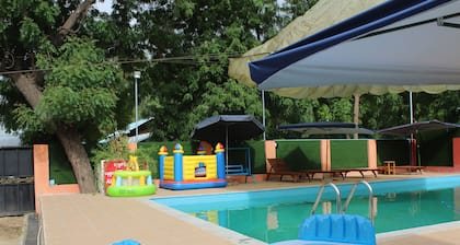 Law Ka Thit Sar Hotel - Hostel
