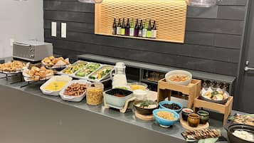 Café da manhã self-service todos os dias (JPY 1500 por pessoa)