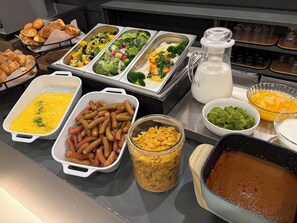 A buffet with various food items including casseroles, sausages, and salads. - HOTEL AMANEK Kyoto Kawaramachi Gojo (Kyoto)