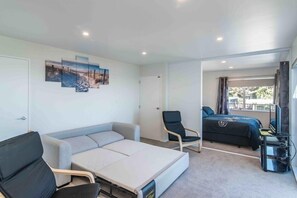 1 bedroom, iron/ironing board, travel cot, free WiFi