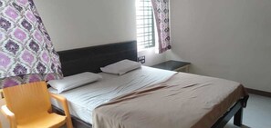 In-room safe, blackout curtains, rollaway beds, free WiFi