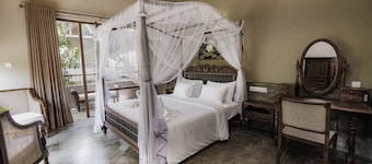 Ayur Ayur Ayurveda Retreat
