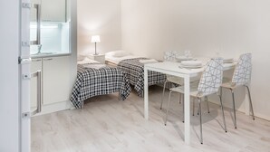 Studio | Dineren op de kamer