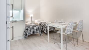 Studio | In-room dining