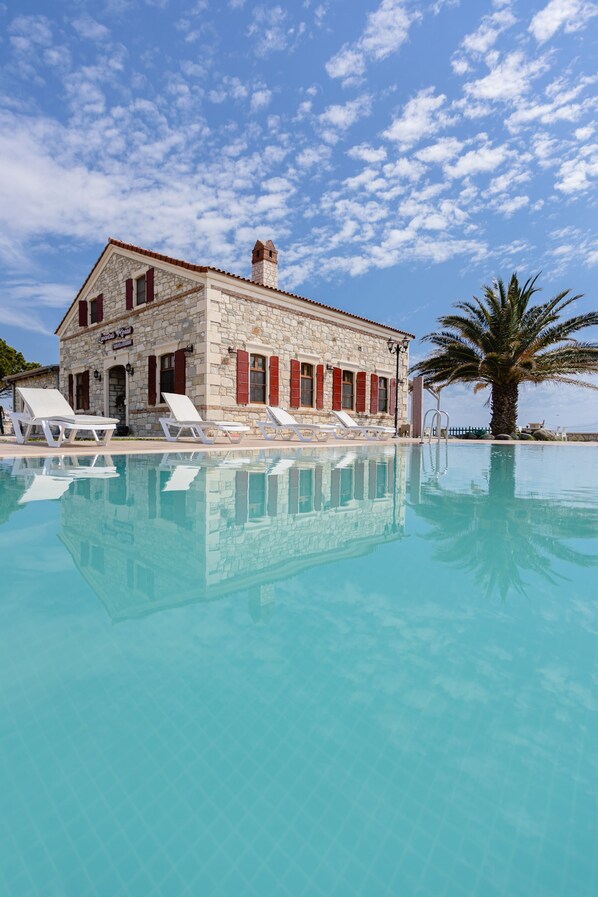 Exterior - Lavantali Konak- Taşev Otel ve Restoran (Seferihisar)