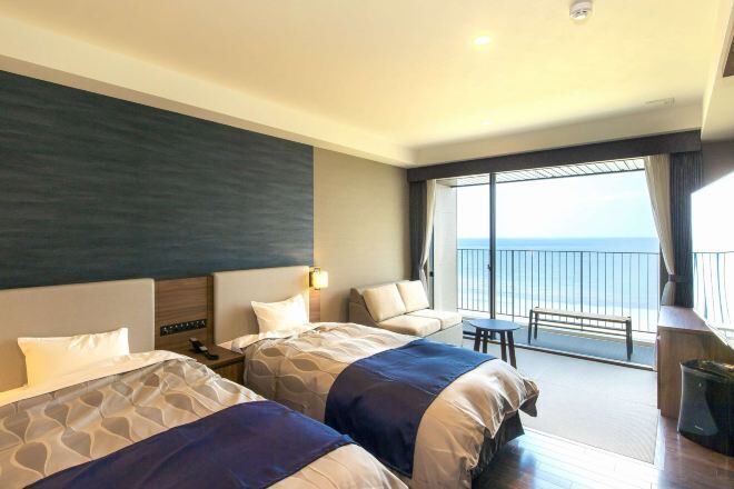 In-room safe, soundproofing, free WiFi, bed sheets