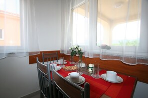 Dining - Apartments Rogic-Klimno (60268-A2) - Klimno - island Krk (Klimno - island Krk)