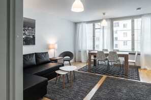 Apartment, 2 Bedrooms | Living room - Kotimaailma Helsinki Ruoholahdenkatu 10 (Helsinki)