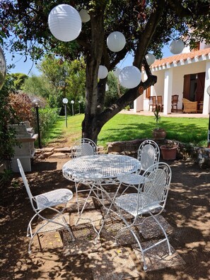 Outdoor dining - Sa Corbula (Perd'e Sali)