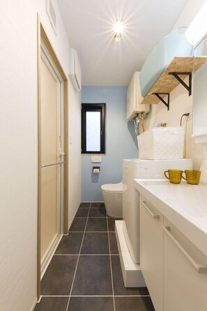 Apartment, 1 Bedroom | Bathroom