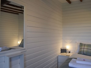 1 室のベッドルーム、WiFi (無料)、ベッドシーツ