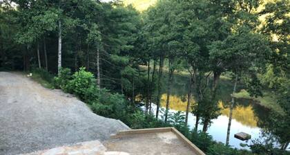 Exclusive private mountain and lake vacation in the Cohutta wilderness