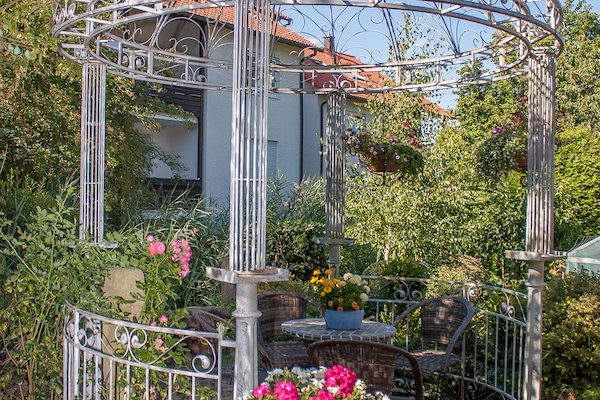 Gartenpavillon