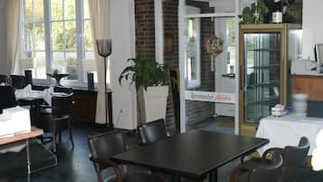 Daily buffet breakfast (EUR 8 per person)