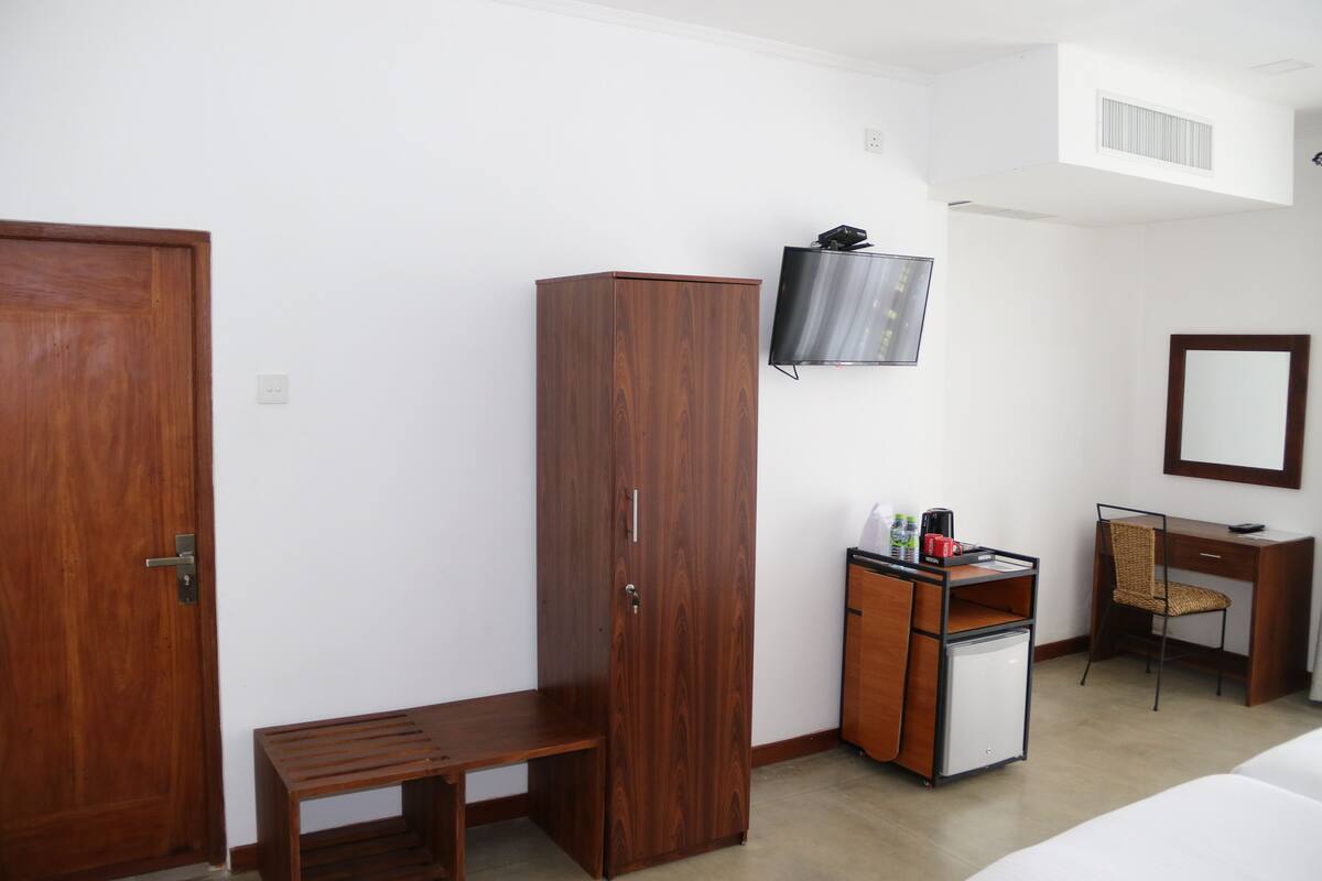 In-room safe, blackout curtains, iron/ironing board (on request)