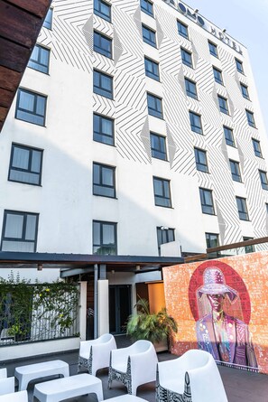 Exterior - ONOMO Hotel Douala (Douala)
